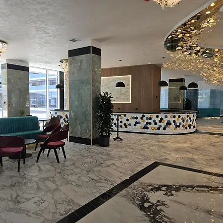 White Titanic Glamour By White Titanic Apartamento *